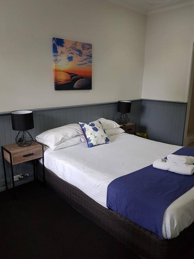 Squid'S Ink Motel Μπέλμοντ Εξωτερικό φωτογραφία