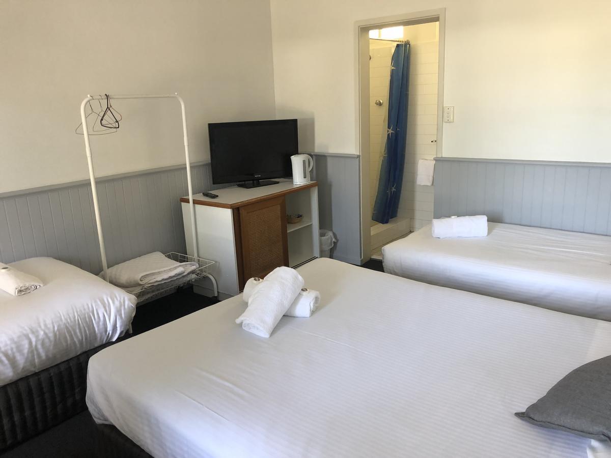 Squid'S Ink Motel Μπέλμοντ Εξωτερικό φωτογραφία