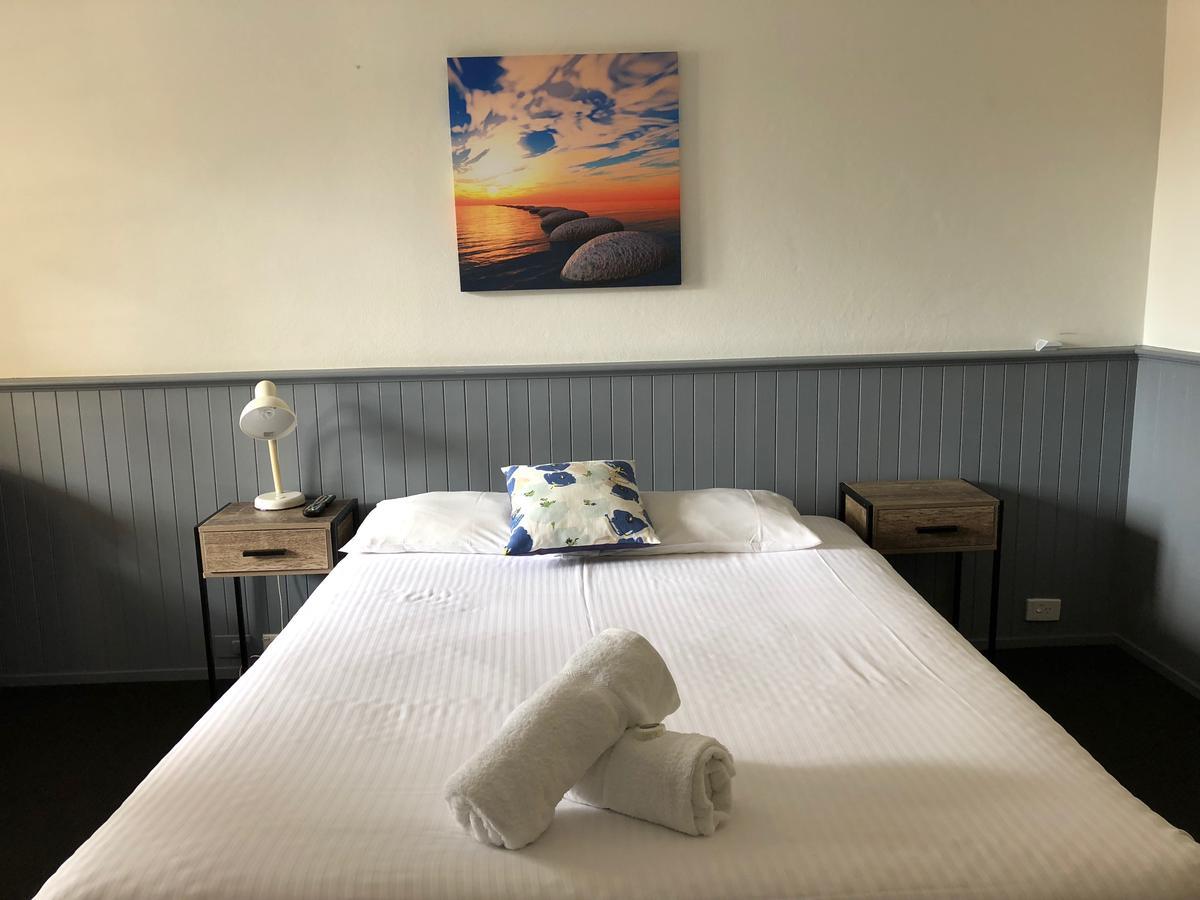 Squid'S Ink Motel Μπέλμοντ Εξωτερικό φωτογραφία