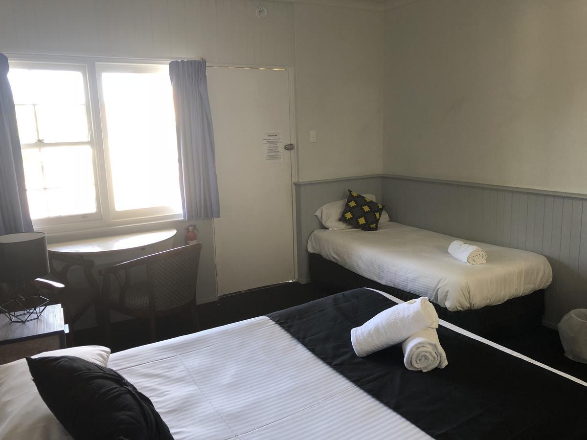 Squid'S Ink Motel Μπέλμοντ Εξωτερικό φωτογραφία